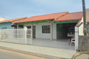 Casa confortável na praia